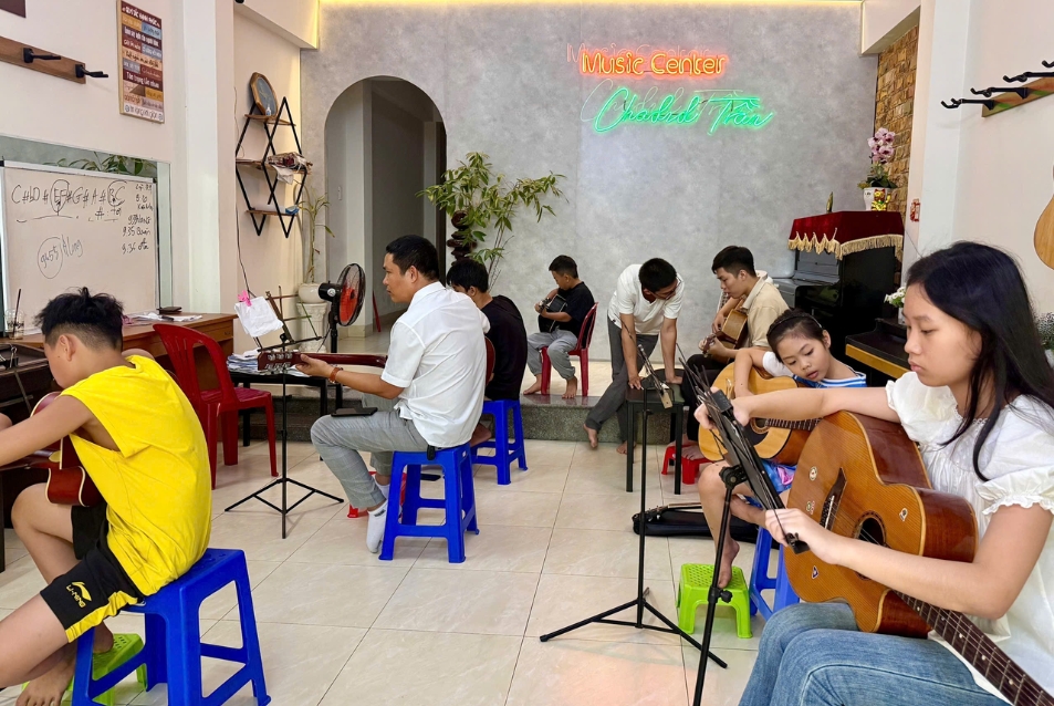 trung tâm dạy thanh nhạc đà nẵng